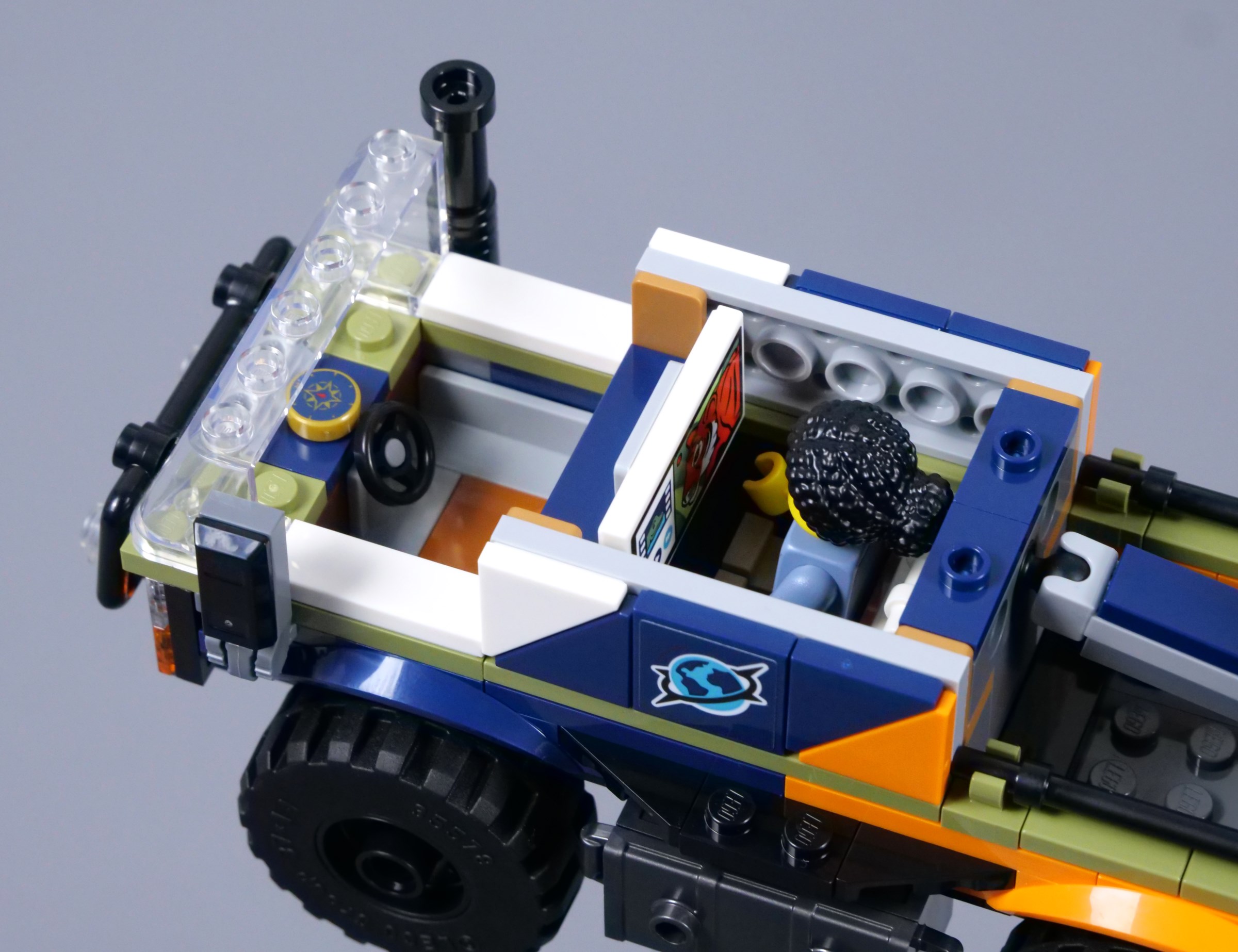 LEGO City 60426 Jungle Explorer Off-Road Truck review | Brickset